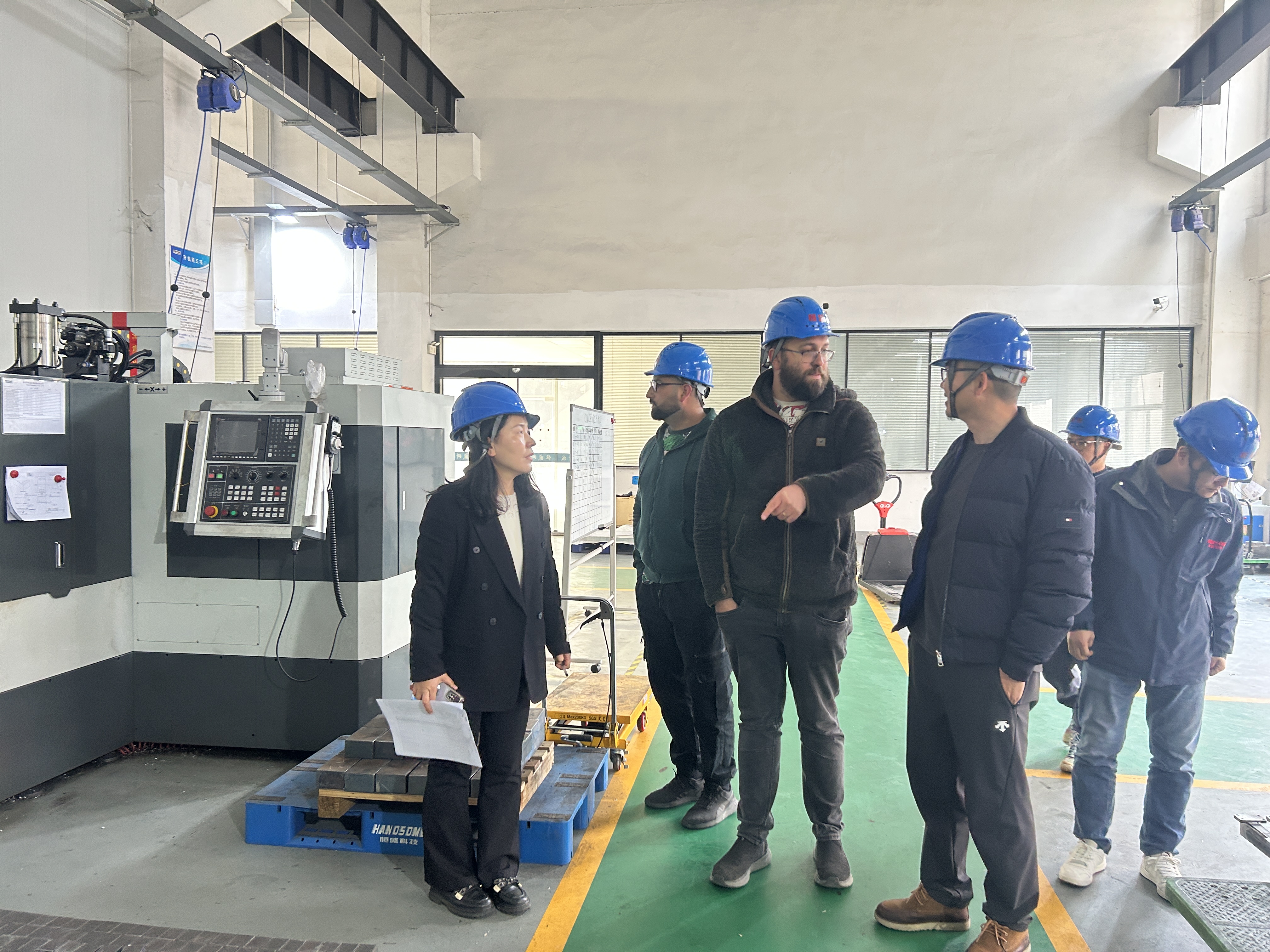 智利客户不远万里参观我司工厂，深化国际合作